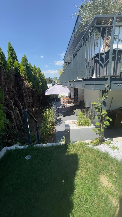 Rosmarin - Kuschelige Fewo - Romantik & Entspannung Im Whirlpool Auf Privater Terrasse, Ruhe & Hund Willkommen - By Ferienwohnenamsee - Uberlingen Zewnętrze zdjęcie